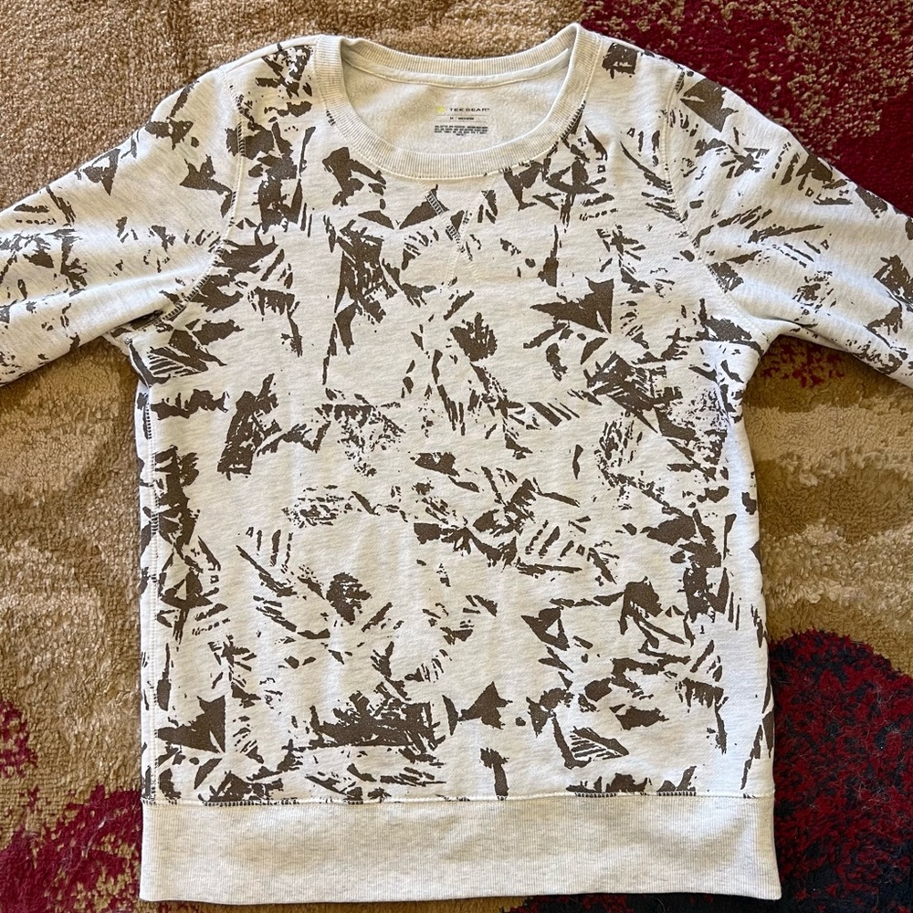 Tek Gear Metallic Gold Glitter Sweater - Size M